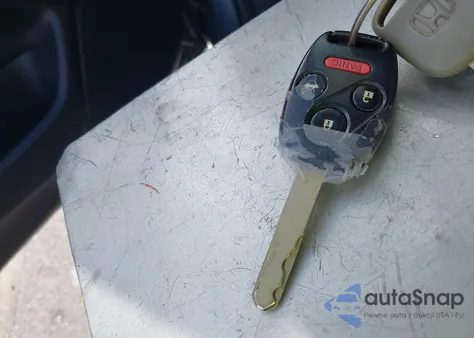 2009 Honda Accord 2.4 Lx-P из США, поврежденный, VIN 1HGCP26439A175396